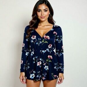 Elodie Romper Shorts Size M One Piece Pockets Blue Floral Lightweight Summer